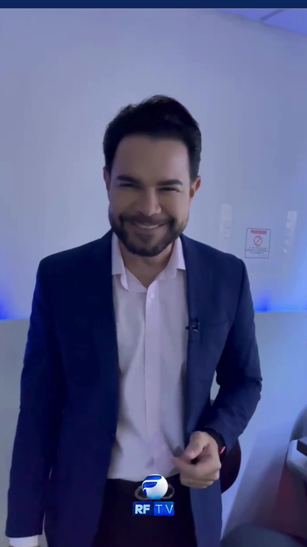 Quer ficar por dentro de tudo o que acontece?
Então você não pode perder o Alerta Total com Edinho Fernandes! 📢
De segunda a sexta, às 17h, você acompanha as principais notícias, com informação rápida, precisa e sem enrolação. ⚡🗞️
Tudo o que você precisa saber no final da tarde, com a agilidade e o impacto que a notícia pede. 🚨👀
Fique ligado no Alerta Total e esteja sempre bem informado!
#AlertaTotal #Notícias #Informação #EdinhoFernandes #FiqueLigado