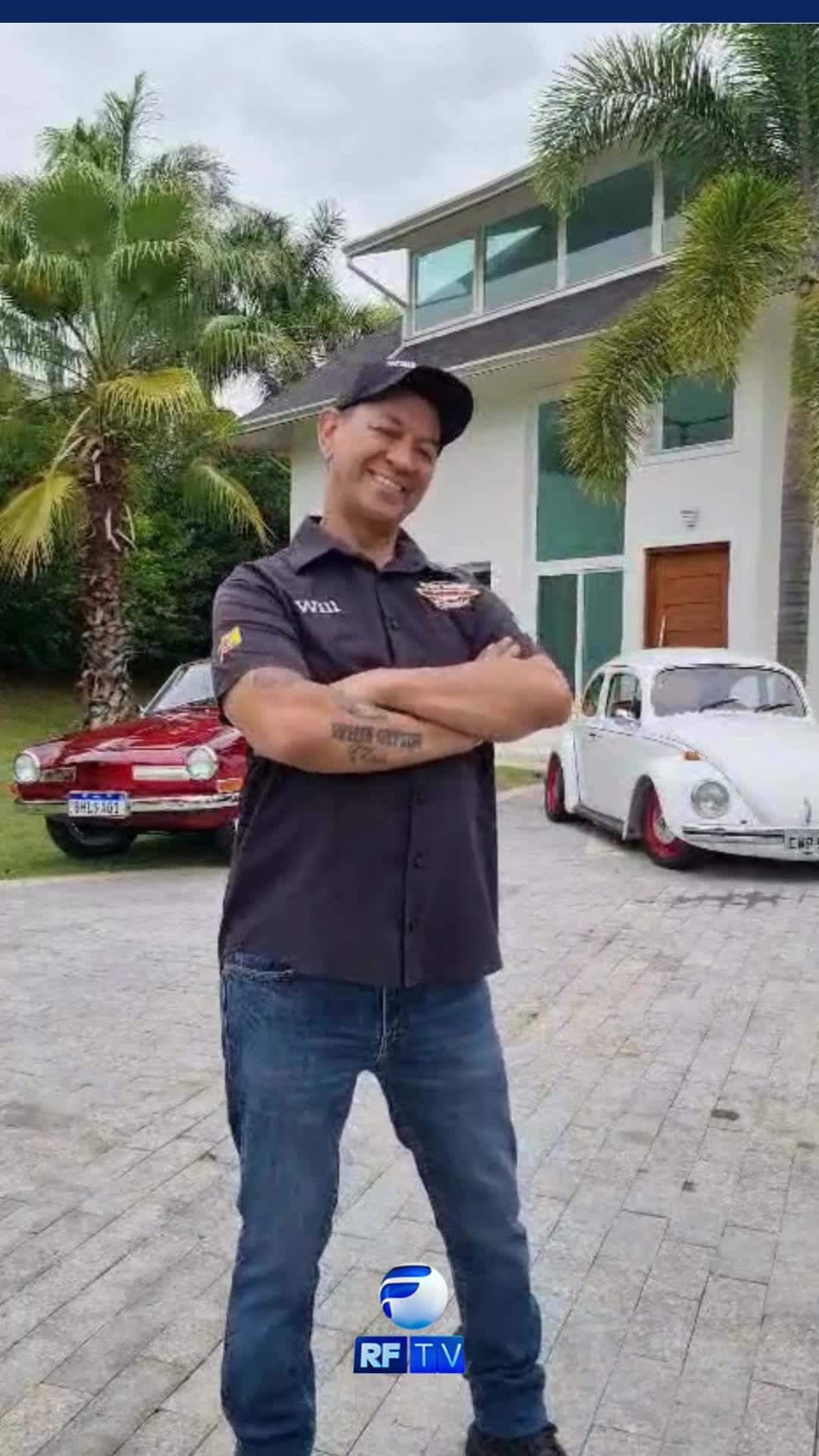 🚗🔥 Tá preparado para muita treta, restauração e máquinas incríveis?
No SOS Caranga, o Will e sua equipe estão encarando um dos maiores desafios: reformar a Kombi do chef Érick Jacquin!
👉 Muita briga, muita correria e uma transformação que você não vai acreditar!
Quer ver essa e outras máquinas de tirar o fôlego?
Então não perde:
📺 SOS Caranga
🕚 Todo domingo, às 11h, na RFTV!
#SOSCaranga #KombiDoJacquin #RestauraçãoDeCarros #WillENaÁrea #RFtv #MáquinasIncríveis