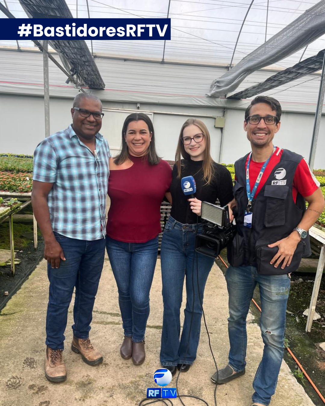 Ontem, a repórter Larissa Menezes e o cinegrafista Wesley Gratiliano foram registrar uma história de amor que vai além das flores.
Gravamos com o Luciano e a Ana Paula, um casal apaixonado, e aproveitamos para saber também as expectativas dos produtores de flores para o Dia dos Namorados.
#DiaDosNamorados #AmorAlémDasFlores #HistóriaDeAmor #ReportagemEspecial