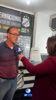 Bastidores com a repórter Ana Paula Rosa 🎥
Quer ficar por dentro de tudo? Então vem com o #Jornalismo da RFTV! 📺✨