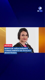 Morte de juíza durante retirada de óvulos gera investigação em SP
A morte da juíza Mariana Francisco Ferreira, de 34 anos, durante um procedimento para retirada de óvulos, está sendo investigada na Grande São Paulo. O caso aconteceu em uma clínica de Mogi das Cruzes e levantou questionamentos sobre a segurança desse tipo de intervenção médica.
Segundo relatos, Mariana passou pelo procedimento para congelamento de óvulos, recebeu alta, mas apresentou fortes dores e hemorragia ao chegar em casa. Ela foi encaminhada a hospitais da região, passou por cirurgias e sofreu duas paradas cardiorrespiratórias.
Especialistas afirmam que a coleta de óvulos é considerada segura e que complicações graves são extremamente raras. O médico responsável possui registro regular e acompanha as investigações.
A família busca respostas sobre as circunstâncias da morte da magistrada.
#SãoPaulo #MogiDasCruzes #Juíza #Investigação #Saúde #CongelamentoDeÓvulos #CasoPolicial #Notícia #Brasil #Jornalismo