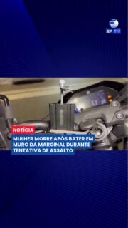 🚨 Tentativa de assalto termina com morte na Marginal Pinheiros

Uma mulher morreu e outra ficou ferida após uma tentativa de assalto terminar em um grave acidente na tarde deste sábado (9), na Marginal Pinheiros, sentido Interlagos, na zona sul de São Paulo.

Segundo a Polícia Militar, as vítimas estavam em uma motocicleta quando foram abordadas por dois suspeitos em outra moto, que tentaram roubar um celular. Durante a fuga, a condutora perdeu o controle da direção após os criminosos supostamente chutarem a moto. O veículo bateu contra um muro na via.

Uma das mulheres morreu ainda no local. A outra vítima foi socorrida pelo Samu e encaminhada ao Hospital Municipal do Campo Limpo. Os suspeitos fugiram e o caso será investigado.

#SãoPaulo #MarginalPinheiros #TentativaDeAssalto #PolíciaMilitar #Acidente #ZonaSulSP #Segurança #Notícia #Jornalismo #TrânsitoSP