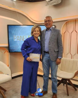 🎉 Hortolândia: Desenvolvimento e desafios

Recebemos em nossos estúdios o prefeito de Hortolândia, Zezé Gomes, em uma entrevista especial no Painel Regional, em comemoração ao aniversário da cidade celebrado ontem.

Durante a conversa, foram abordados temas como desenvolvimento econômico, crescimento populacional, saúde, mobilidade urbana e os próximos passos para o futuro do município. O crescimento da cidade está chegando à população? Quais os desafios e metas da administração?

Agradecemos ao prefeito Zezé Gomes e toda sua equipe pela presença, parceria e atenção com a nossa equipe da RFTV.

Assista ao programa completo no YouTube e confira esse bate-papo especial!

#Hortolandia #PainelRegional #RFTV #ZezéGomes #InteriorSP #Desenvolvimento #Cidade #Entrevista