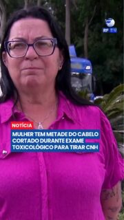 😳 Mulher diz ter tido metade do cabelo cortado durante exame toxicológico para tirar CNH
Uma motorista relatou constrangimento após realizar um exame toxicológico em uma clínica no interior de São Paulo. Segundo ela, uma grande quantidade de cabelo foi retirada durante o procedimento, deixando uma falha visível na cabeça.
O caso ganhou repercussão após imagens mostrarem o resultado da coleta. A mulher afirmou ter se sentido “humilhada” e “violada” após o exame. Outras pessoas também relataram situações parecidas na mesma unidade. Especialistas afirmam que pequenas quantidades de fios já seriam suficientes para a realização do teste.
O exame toxicológico passou a ser exigido também para quem vai tirar a primeira habilitação nas categorias A e B. O teste utiliza amostras de cabelo, pelos ou unhas para detectar o uso de substâncias psicoativas.
#CNH #ExameToxicologico #SaoPaulo #Noticias #Motoristas #Transito #CarteiraDeMotorista #Atualidades #Brasil #Habilitacao #Polêmica