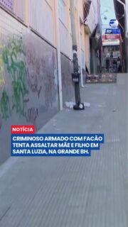 🚨 MÃE E FILHO ESCAPAM DE TENTATIVA DE ASSALTO COM FACÃO NA GRANDE BH
Uma mulher e o filho de 8 anos passaram por momentos de terror na manhã deste domingo (31), em Santa Luzia, na Região Metropolitana de Belo Horizonte. Segundo a vítima, um homem armado com um facão os perseguiu enquanto seguiam para uma padaria.
Assustada, a mãe correu e começou a pedir ajuda. Os gritos chamaram a atenção de moradores, que saíram de casa para verificar a situação. A movimentação teria feito o suspeito desistir da ação e fugir sem levar nada. Apesar de não terem ficado feridos, mãe e filho ficaram bastante abalados após o susto.
#SantaLuzia #GrandeBH #MinasGerais #TentativaDeAssalto #Segurança #Polícia #Violência #Notícias #Brasil #Facão