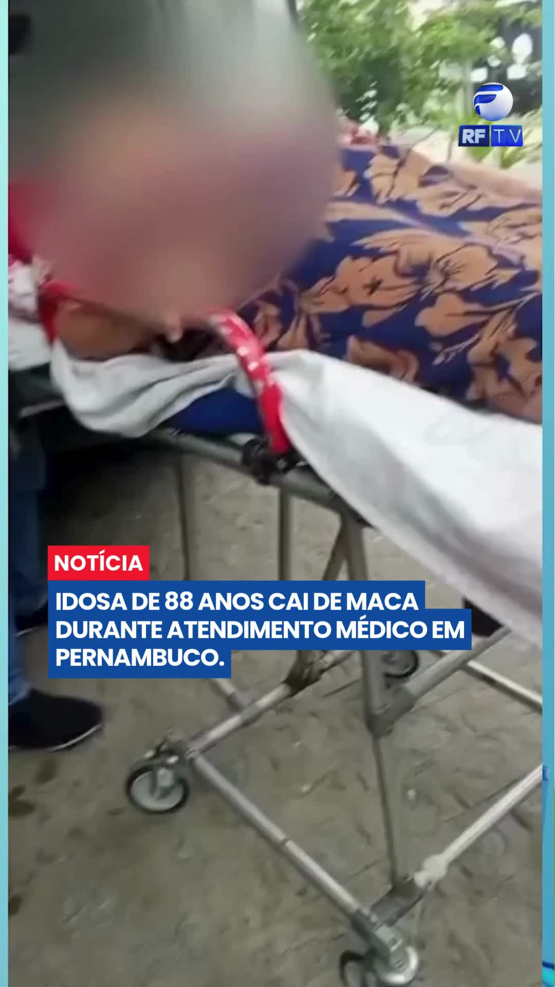 Idosa de 88 anos cai de maca durante transferência para ambulância em Pernambuco

Uma idosa de 88 anos sofreu uma queda de maca durante um atendimento médico em Cabo de Santo Agostinho, na Região Metropolitana do Recife. O acidente aconteceu enquanto ela era transportada para uma ambulância, após a trava do equipamento se soltar.

O momento foi registrado pela neta da paciente, que gravava um vídeo para atualizar familiares sobre a transferência da avó. As imagens repercutiram nas redes sociais e geraram questionamentos sobre a segurança no transporte de pacientes.

Em nota, a Secretaria Municipal de Saúde informou que a idosa recebeu atendimento imediato, passou por uma nova avaliação médica e permaneceu consciente após o incidente.

#Pernambuco #CaboDeSantoAgostinho #Saúde #AtendimentoMédico #Idosa #Notícia #Atualidades #Brasil