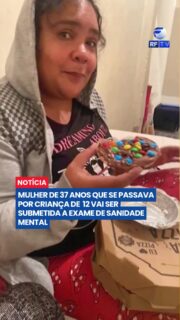 Mulher que se passava por criança de 12 anos será submetida a exame de sanidade mental

A mulher de 37 anos presa em Santa Catarina após se passar por uma menina de 12 anos e viver por mais de um ano com uma família que acreditava estar acolhendo uma adolescente será submetida a exames de sanidade mental.

Segundo as investigações, a suspeita utilizava uma identidade falsa, adotava comportamentos infantis e conseguiu convencer uma família a tratá-la como filha. Ela é investigada pelos crimes de estelionato e falsa identidade.

A defesa solicitou a avaliação psicológica e psiquiátrica, pedido que foi aceito pela Justiça. O caso ganhou repercussão nacional pela complexidade da fraude e pelo forte envolvimento emocional criado com as vítimas.

As investigações apontam ainda que a mulher pode ter aplicado golpes semelhantes em outros estados brasileiros.

#SantaCatarina #PolíciaCivil #Investigação #Justiça #Estelionato #FalsaIdentidade #Notícia #Brasil #Atualidades