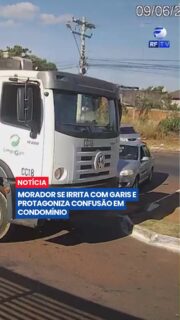 🚨 Morador se irrita com caminhão de lixo e confusão termina na delegacia

Uma discussão entre um morador e garis terminou em briga dentro de um condomínio em Goiás. Segundo informações, o homem teria se irritado com o caminhão da coleta de lixo, que bloqueava a entrada do local, e foi tirar satisfação com os trabalhadores.

O bate-boca rapidamente escalou para agressões, e todos os envolvidos foram encaminhados à delegacia. As imagens da ocorrência estão sendo analisadas pelas autoridades.

#Goiás #Confusão #ColetaDeLixo #Garis #Condomínio #Polícia #Notícia #RFTV #Brasil #Viralizou