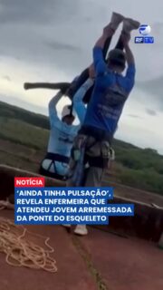Novos detalhes sobre a tragédia que tirou a vida de Maria Eduarda Rodrigues, de 21 anos, foram revelados por uma das primeiras pessoas a prestar socorro à jovem após a queda na Ponte do Esqueleto, em Limeira (SP).
A enfermeira Rayza Dias contou que encontrou Maria Eduarda com respiração ofegante e sinais vitais ainda presentes. Segundo ela, a jovem apresentava pulsação fraca no momento do atendimento de emergência.
Maria Eduarda morreu após cair de aproximadamente 40 metros durante um salto de rope jump. As investigações apontam que houve falhas graves nos procedimentos de segurança da atividade.
Seis pessoas chegaram a ser detidas após o ocorrido. Parte dos envolvidos teria tentado deixar o local logo após a tragédia. O caso segue sob investigação das autoridades.
#MariaEduarda #Tragédia #Limeira #PonteDoEsqueleto #Investigação #SãoPaulo #Notícias #Brasil