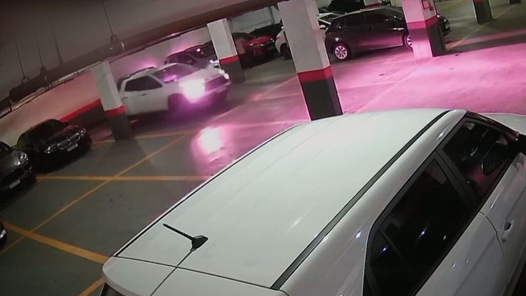 Você já teve prejuízos com seu veículo em estacionamento particular?