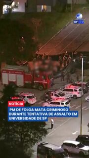 Um policial militar de folga reagiu a uma tentativa de assalto no estacionamento de uma universidade na Zona Sul de São Paulo. Ao perceber a ação criminosa, ele se identificou como policial e deu ordem para que os suspeitos parassem.

Houve troca de tiros e um dos criminosos foi baleado. Ele morreu no local, enquanto o comparsa conseguiu fugir utilizando uma motocicleta roubada e continua sendo procurado pela polícia. A área foi isolada para o trabalho da perícia.

As aulas na instituição foram suspensas temporariamente durante o atendimento da ocorrência. A Polícia Civil investiga o caso e realiza buscas para localizar o segundo suspeito.

#SãoPaulo #Polícia #Crime #Assalto #Segurança #Investigação #Brasil #Notícias #Urgente
