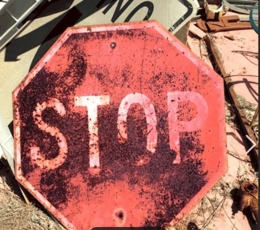 Na sua opinião as placas de trânsito desgastadas prejudicam a sinalização?