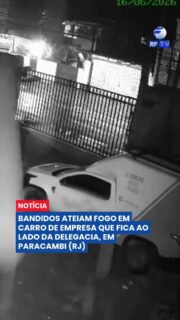 Um carro de uma empresa foi incendiado por criminosos em Paracambi, no Rio de Janeiro. O que mais chamou a atenção foi o local da ação: o veículo estava estacionado ao lado de uma delegacia.
As chamas destruíram grande parte do automóvel e mobilizaram equipes de emergência. O caso gerou preocupação entre moradores da região pela ousadia dos criminosos.
A Polícia Civil investiga a motivação do ataque e trabalha para identificar os responsáveis. Até o momento, ninguém foi preso.
#Paracambi #RioDeJaneiro #Polícia #Crime #Investigação #Segurança #Notícias #Brasil #Urgente