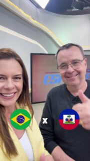 PARTE 1: Palpites na Redação
Bastidores RFTV Campinas: Quem acerta o placar hoje?
Invadimos a redação para saber o que a equipe espera de Brasil x Haiti. Teve de 3x1 até goleada de 5x1! Será que o Osvaldo Luís vai acertar os autores dos gols?
Todas as notícias da Seleção você acompanha no Ligados no Esporte, ao meio-dia e às 20h!
👇 Qual o seu placar para hoje?
#Bastidores #JornalismoEsportivo #Brasil #Haiti #RFTV #Palpites #FutebolBrasileiro