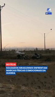 Os efeitos de uma guerra continuam mesmo depois que os soldados deixam o campo de batalha. Em Israel, militares que participaram de conflitos recentes enfrentam ferimentos físicos e também consequências emocionais 🩹

Entre eles está Natan, um brasileiro que se alistou no Exército israelense aos 18 anos. Durante uma operação em Gaza, no fim de 2023, ele sofreu ferimentos graves provocados por explosões, passou por cirurgia e ficou cerca de um mês hospitalizado.

Outro soldado, Leon, foi atingido por destroços de um drone enquanto estava na fronteira com o Líbano e precisou passar por várias cirurgias. Além das lesões físicas, os veteranos também enfrentam o estresse pós-traumático, uma das principais consequências psicológicas observadas entre soldados feridos. Atividades artísticas fazem parte das estratégias usadas no processo de recuperação.

Os relatos mostram que as marcas de uma guerra podem permanecer muito depois do fim de uma batalha.

#RFTV #PortalVeloz #Israel #Guerra #Noticias #Brasil