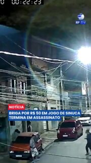 Uma discussão por causa de uma aposta de apenas R$ 50 em uma partida de sinuca terminou em homicídio em Itapecerica da Serra, na Grande São Paulo.

Segundo as informações da investigação, o desentendimento começou após o jogo e evoluiu para uma briga. Durante a confusão, um dos envolvidos foi atingido por golpes de faca e não resistiu aos ferimentos.

O suspeito foi identificado e o caso é investigado pela Polícia Civil, que busca esclarecer toda a dinâmica do crime.

#ItapecericaDaSerra #SãoPaulo #Crime #Polícia #Investigação #Homicídio #Notícias #Brasil #Urgente