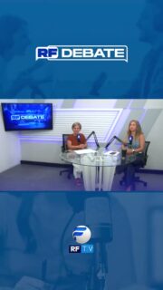 Neste episódio do RF Debate, mergulhamos na Síndrome da Impostora, um fenômeno psicológico onde indivíduos duvidam de suas conquistas e têm um medo persistente de serem expostos como uma "fraude". A discussão aborda se essa sensação é uma realidade comum ou um exagero na percepção pessoal.
A psicóloga Natally Azevedo é a convidada especial para desvendar os sinais dessa síndrome e explicar como ela pode afetar profundamente a autoestima, a trajetória profissional e a saúde mental. Compreender seus mecanismos é o primeiro passo para buscar o equilíbrio e o reconhecimento do próprio valor.
Você já se sentiu assim? Descubra quando essa sensação merece atenção profissional e como lidar com ela. Não perca o RF Debate para um diálogo esclarecedor e essencial sobre o sucesso que, muitas vezes, não convence a quem o alcança.
Horários: Sexta-feira, 10/07, às 21h
Onde assistir:
📺 RFTV – TV aberta canal 8.1
🛰️ TVRO da Embratel (canal 120)
💻 YouTube e App RFTV Play
#RFDebate #SíndromeDaImpostora #Psicologia #Autoestima #Carreira #SaudeMental #NatallyAzevedo #R7 #Brasil