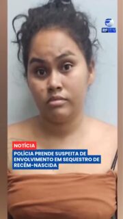 A recém-nascida Aylla Sofia foi encontrada com vida após ser sequestrada em Manaus, e uma mulher apontada como responsável pelo crime teve a prisão preventiva decretada pela Justiça. 🚨
Segundo a investigação, a suspeita Jaqueline teria fingido estar grávida e acompanhado as redes sociais da mãe da bebê antes de se aproximar dela. Com a promessa de entregar itens de enxoval, ela teria atraído a mãe para um imóvel, onde a mulher teria sido mantida em cárcere privado.
Enquanto a mãe permanecia no local, a bebê foi retirada da companhia dela e posteriormente abandonada em uma calçada no bairro Santo Agostinho. A criança foi encontrada por moradores, encaminhada para atendimento médico e recebeu cuidados após apresentar sinais de desidratação e exposição ao calor.
Jaqueline foi localizada após tentar fugir e permanece presa. Outros dois homens também são investigados pela participação no crime, enquanto a polícia segue apurando todas as circunstâncias do caso.
A investigação continua para esclarecer a atuação de cada envolvido.
#RFTV #PortalVeloz #Manaus #Investigacao #Noticias #Brasil