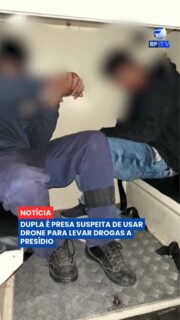 Uma dupla foi presa suspeita de utilizar um drone para levar drogas e celulares para dentro de um presídio na Grande Belo Horizonte 🚔

Segundo as investigações, os suspeitos utilizavam o equipamento para transportar os materiais e tentar fazer a entrega na unidade prisional. A ação foi descoberta durante uma operação policial, que resultou na prisão dos dois investigados.

Além dos entorpecentes e aparelhos celulares, os agentes também apreenderam equipamentos que teriam sido utilizados no esquema. A polícia agora busca identificar outros possíveis envolvidos e entender a frequência das entregas.

Os suspeitos foram encaminhados para os procedimentos legais e permanecem à disposição da Justiça. O caso segue em investigação.

Na sua opinião, quais medidas podem ajudar a impedir o uso de drones para levar materiais ilícitos a presídios?

#RFTV #PortalVeloz #MinasGerais #Seguranca #Noticias #Brasil