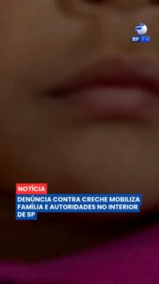 ⚠️ Uma família acusa uma creche de maus-tratos contra uma criança no interior de São Paulo.
Segundo a reportagem, os familiares procuraram as autoridades após perceberem sinais que levantaram suspeitas sobre o tratamento recebido pela criança na unidade.
A família apresentou relatos e informações que passaram a ser analisados pelas autoridades. O caso também foi levado para investigação.
A creche deverá prestar esclarecimentos sobre as acusações. As circunstâncias da denúncia ainda serão apuradas.
#RFTV #PortalVeloz #SaoPaulo #MausTratos #Noticias #Brasil