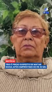 🚨 Três homens foram presos suspeitos de envolvimento na morte de uma idosa de 70 anos, encontrada em Jaíba, no Norte de Minas Gerais, após ficar cerca de duas semanas desaparecida.
Segundo a Polícia Militar, a vítima teria sido sequestrada e mantida em cárcere. Durante o período, os suspeitos teriam obrigado a idosa a contratar um empréstimo bancário de R$ 32 mil.
A investigação aponta ainda que a mulher foi assassinada depois que o grupo conseguiu o dinheiro. Um dos presos, de 58 anos, teria mantido um relacionamento com a vítima anteriormente. As circunstâncias e a participação de cada suspeito são investigadas.
👉 Acompanhe os próximos desdobramentos do caso na RFTV e no Portal Veloz.
#RFTV #PortalVeloz #MinasGerais #Jaíba #Polícia #Segurança